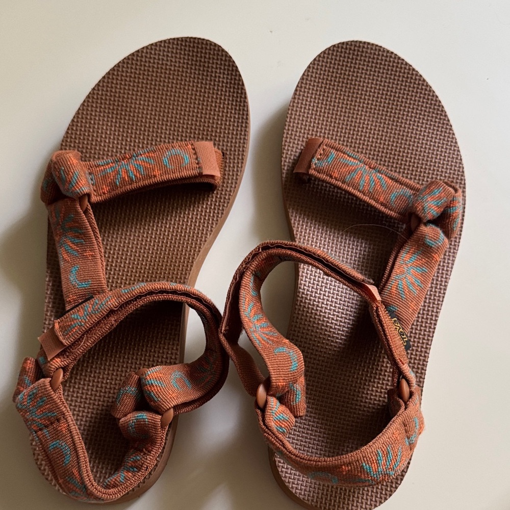TEVA sandals sun and moon rust orange teal
